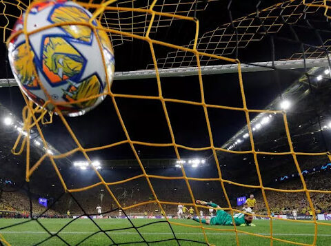 دوري الأبطال الأوروبي.. دورتموند وجمهوره يهزمان باريس سان جيرمان