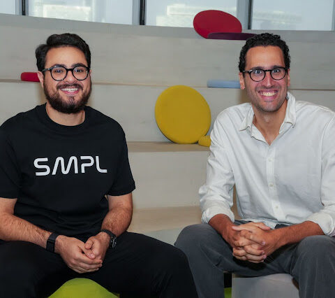 صندوق Smpl Fund I يستثمر 250,000 دولار في Qora71 لدعم رواد الأعمال في مجال الذكاء الاصطناعي والتكنولوجيا في منطقة الشرق الأوسط وشمال أفريقيا