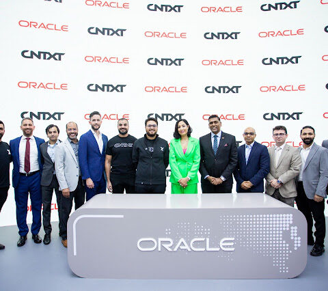 CNTXTوOracle تعززان شراكتهما في مجال الذكاء الاصطناعي لدفع عجلة الابتكار